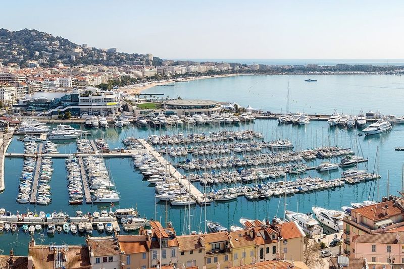 Luxury Yacht Experiences
