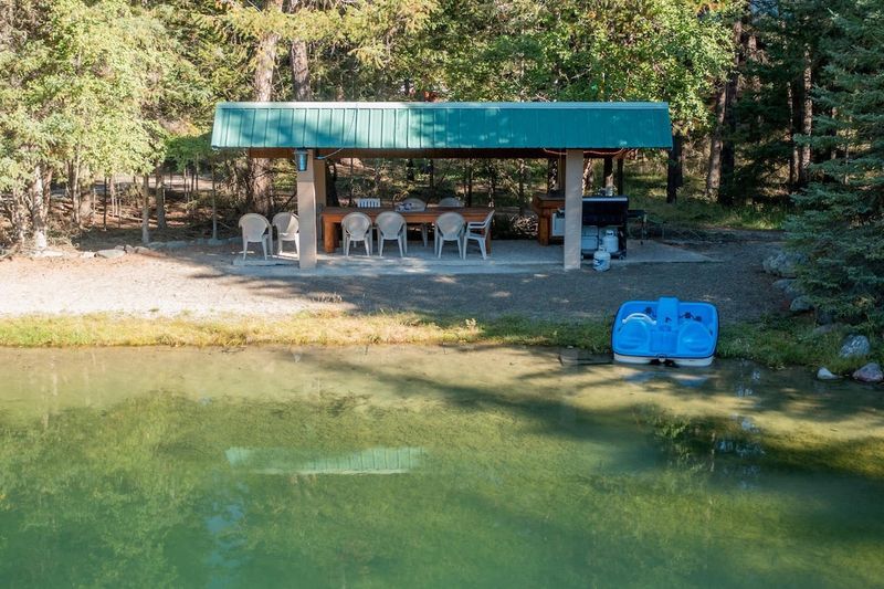 Glen Lake Swimming & Picnicking