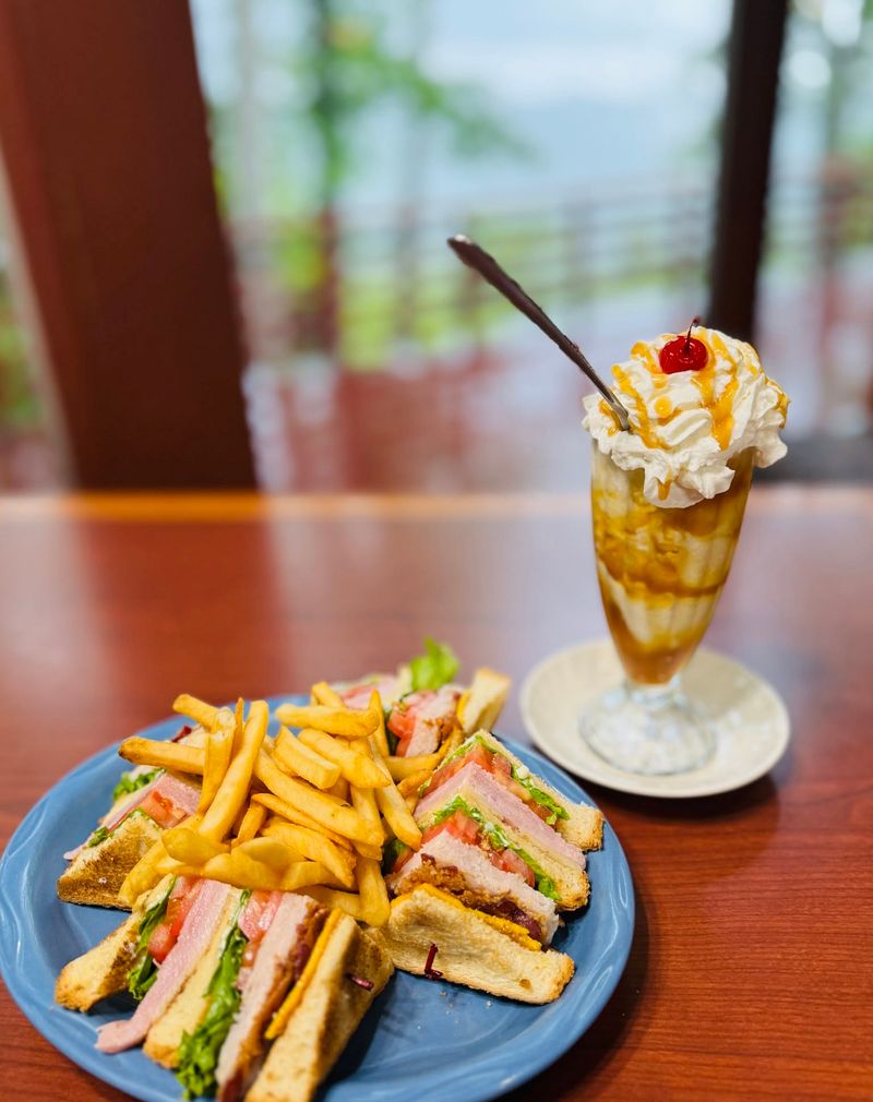Grab a Bite at Rhododendron Restaurant