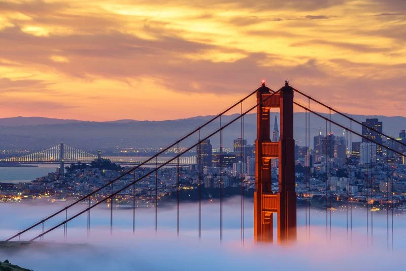 Booking Tours in the San Francisco Fog Season
