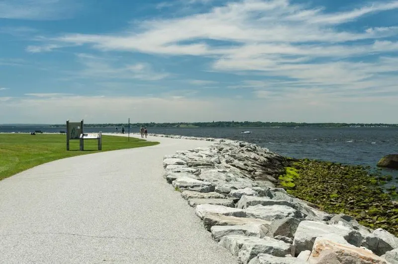Colt State Park (Bristol)