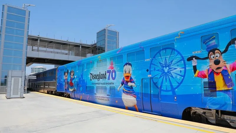 Exclusive 70th anniversary souvenirs