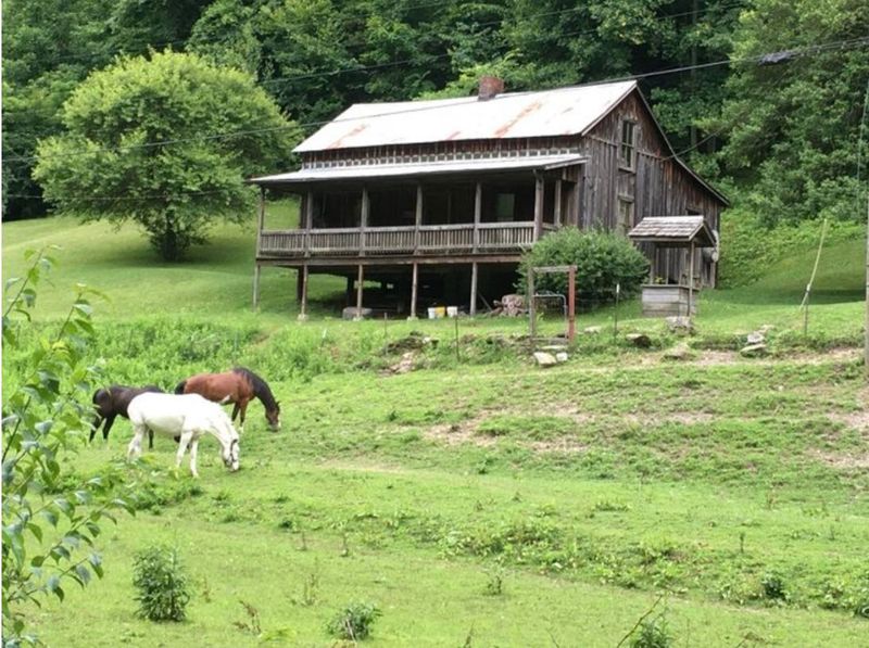 Weathered House in Eastern Kentucky’s Appalachian Foothills