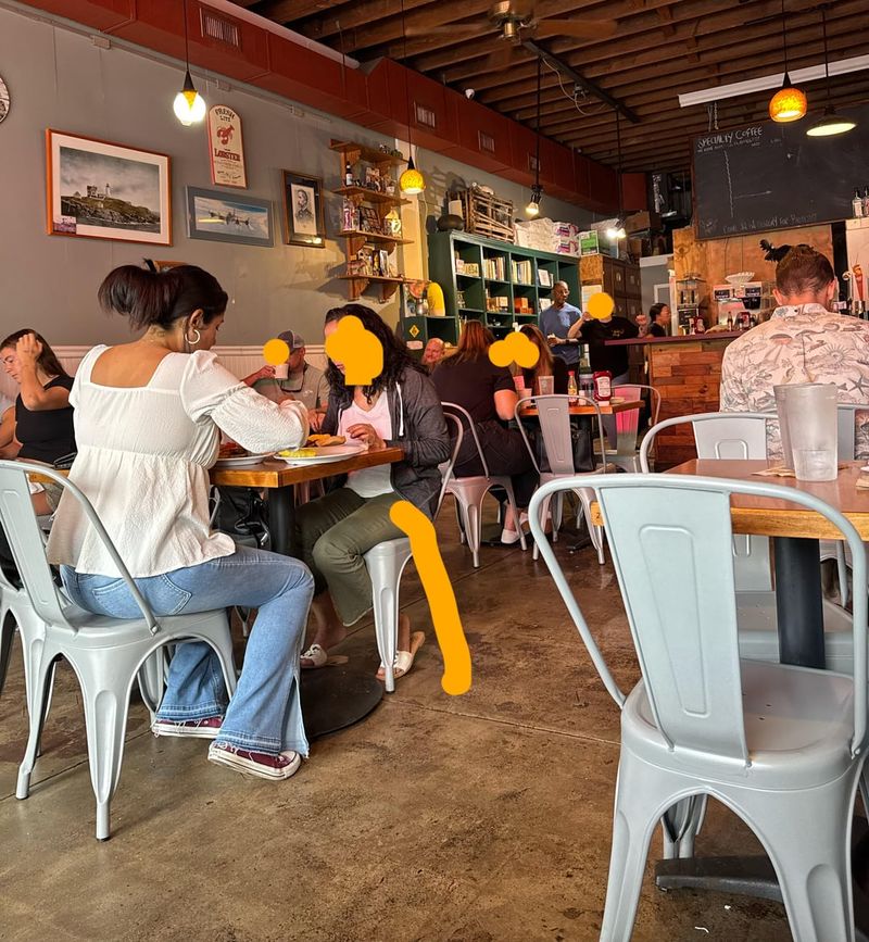 Relax in Moab’s Cafes and Breweries