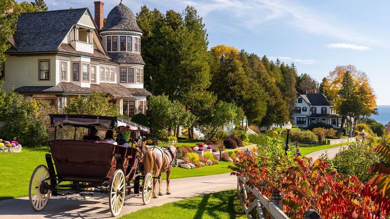 Mackinac Island, Michigan – No Cars Allowed