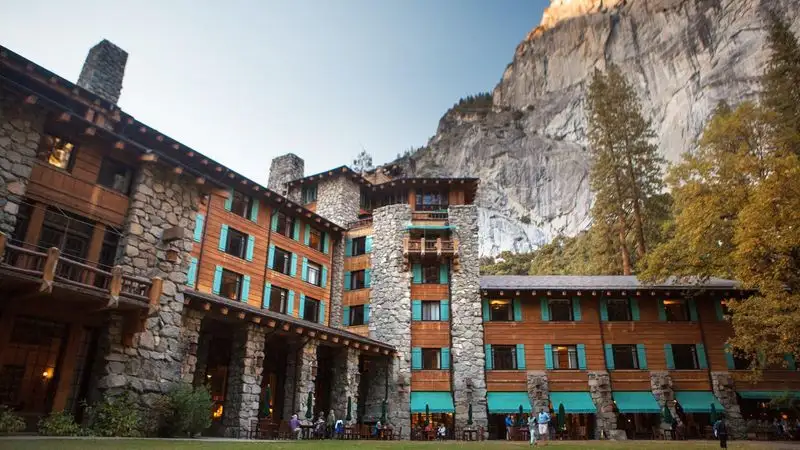 Ahwahnee Hotel