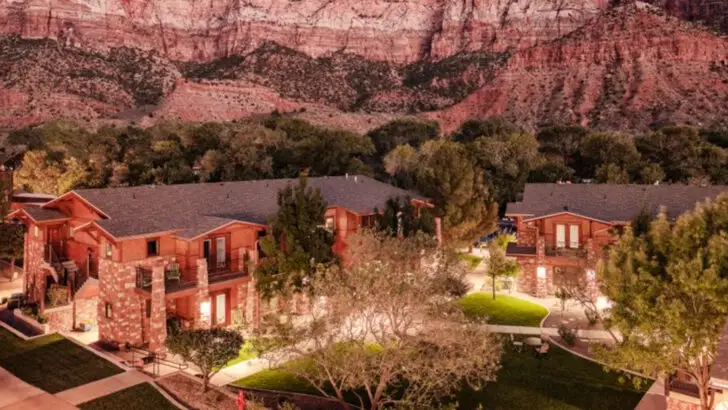 The 10 Most Beautiful Lodges in U.S. National Parks