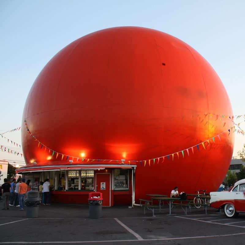The Orange Julep, Montreal, Quebec