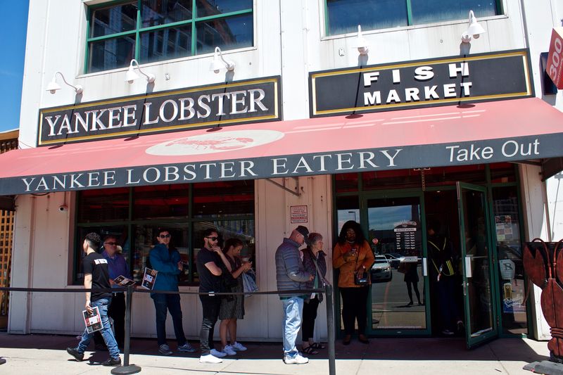 Yankee Lobster Co. – Boston Seaport