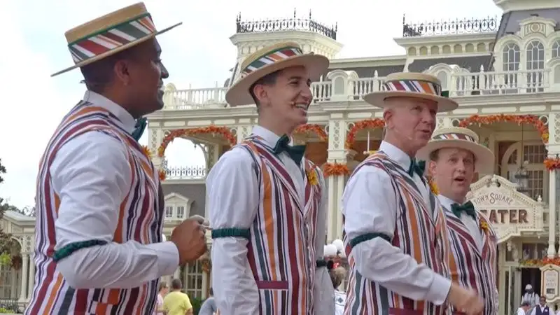 The Dapper Dans’ Sidewalk Serenades