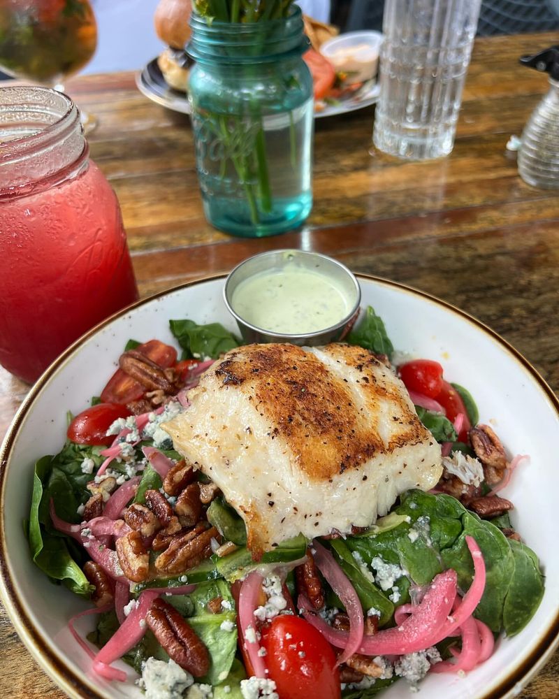 The Floridian (St. Augustine) – Herb Gardens and Porch Vibes