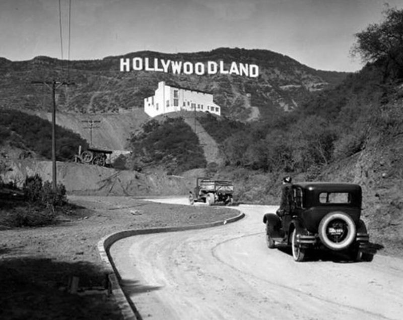 The Hollywood Sign (1923)