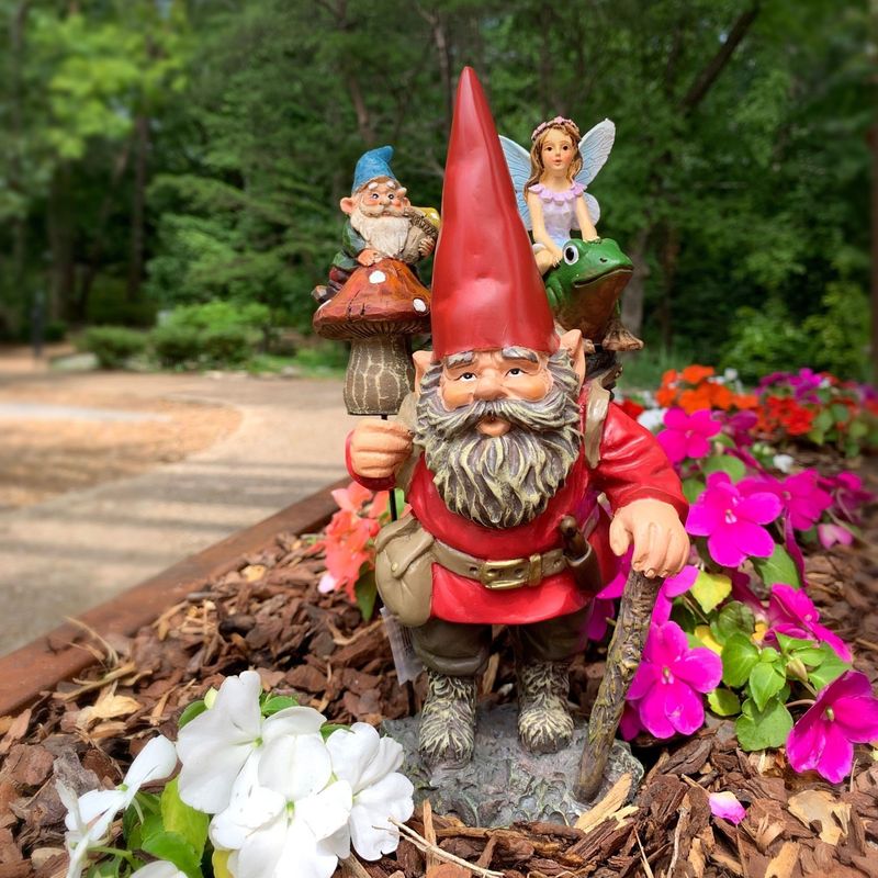 The Garden Gnome: Focuses on Aesthetic Over Authenticity