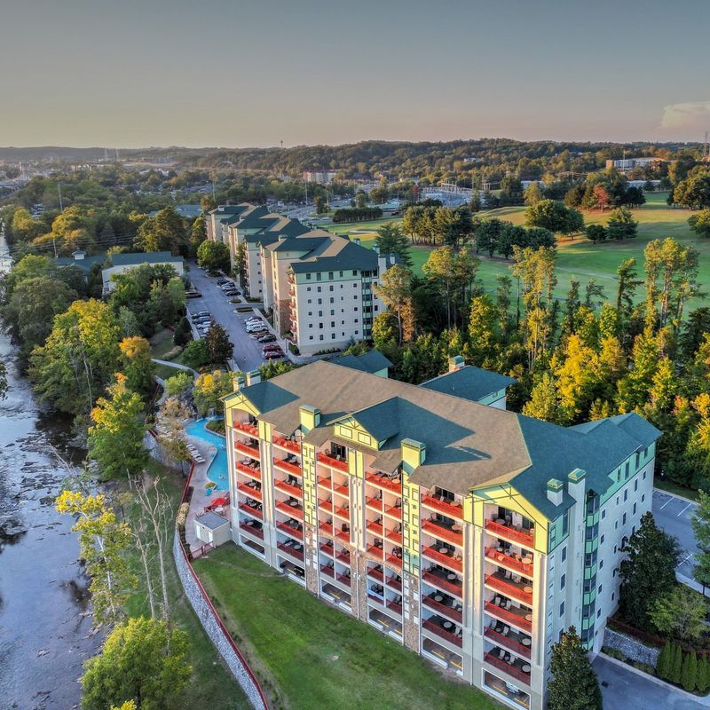 RiverStone Resort & Spa