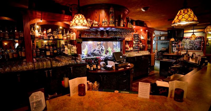 Mark’s East Side (Appleton)