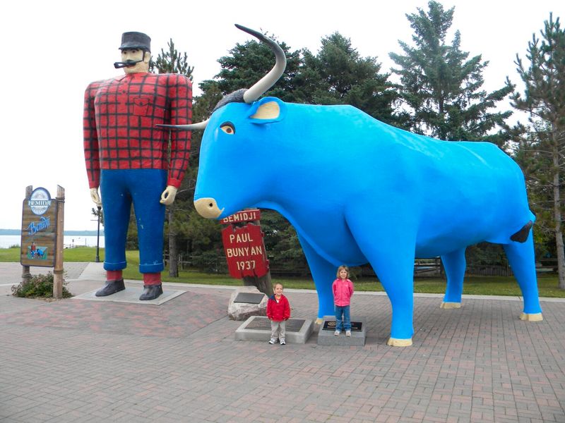 Paul Bunyan and Babe the Blue Ox – Bemidji, Minnesota