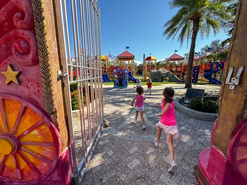 Payne Park Playground – Sarasota