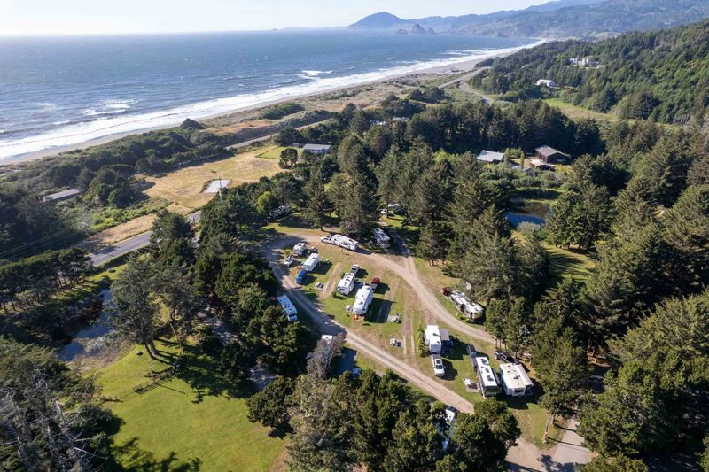 Campsite RV & Glamping Resort – Oregon Coast