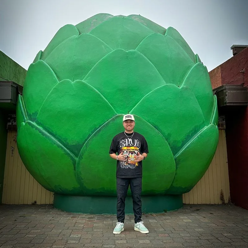 The Giant Artichoke Restaurant