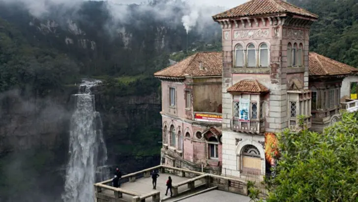 These Are the 14 Creepiest Abandoned Hotels in the World