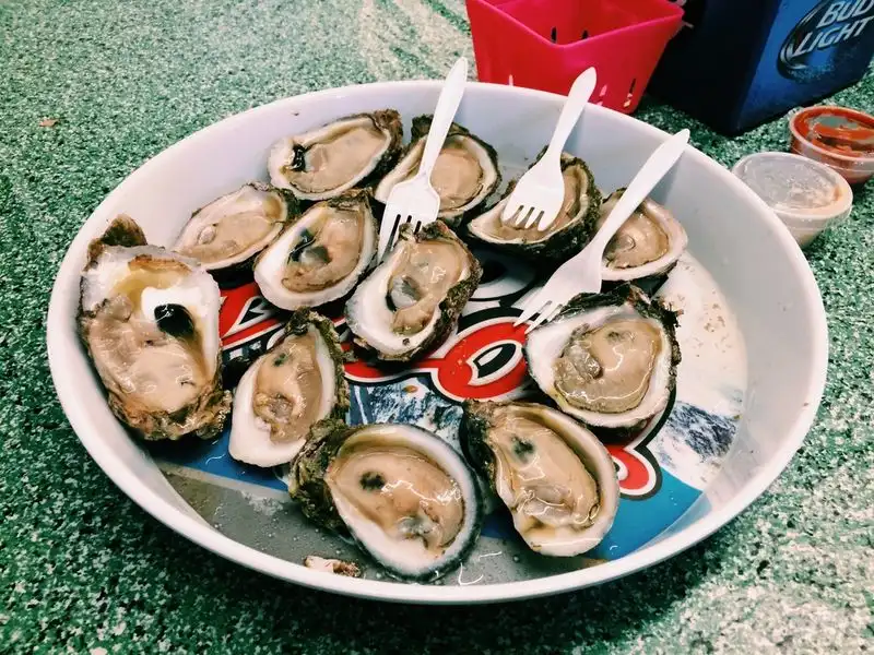 Fresh Oysters Straight from Apalachicola Bay