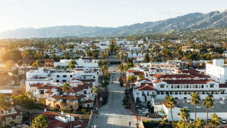 This Iconic California Beach Town Is Known as the ‘American Riviera’ for a Reason