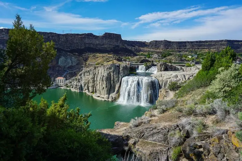 Shoshone Falls
