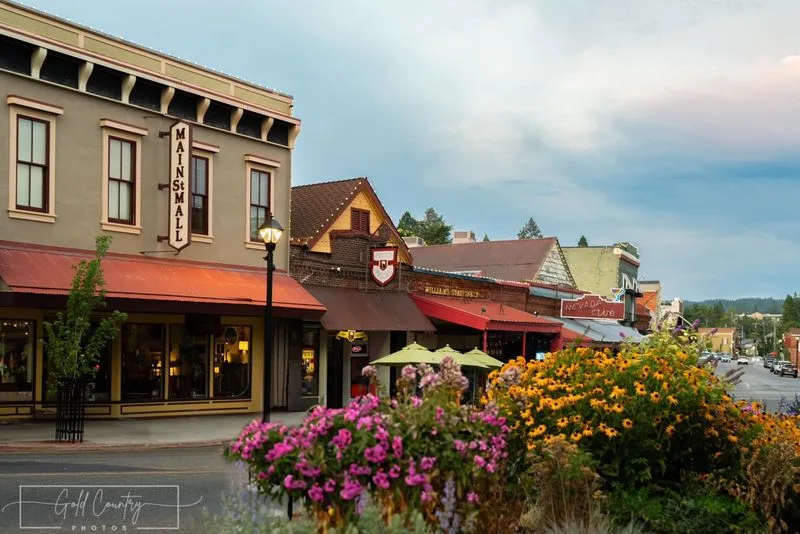 First Impressions: A Storybook Downtown That Lives Up to the Photos