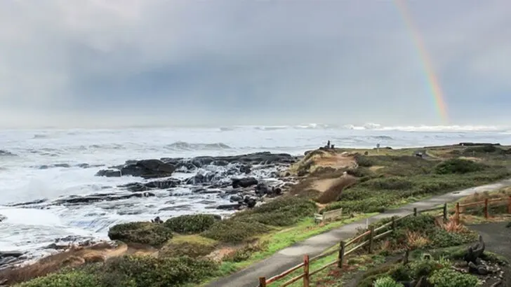 This Off-the-Radar Oregon Town Has Rocky Shores, Funky Shops, and Pure Charm