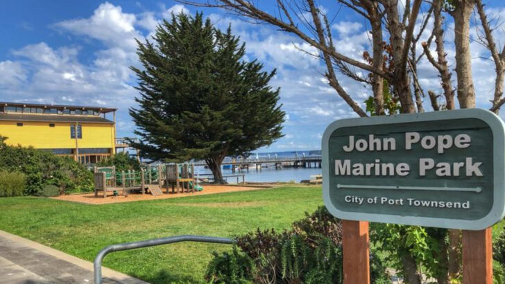 This Underrated Washington Town Has Ferries, Fish ‘n’ Chips, and a Waterfront Perfect for Strollers