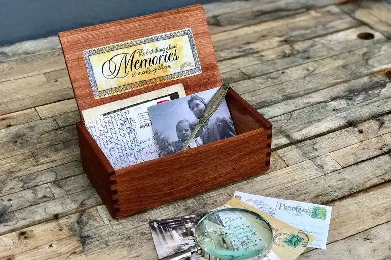 Memory Boxes