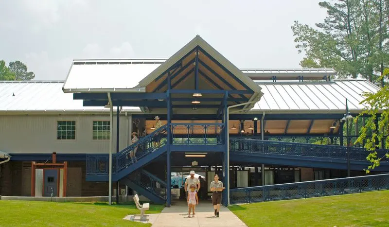 Diamond Discovery Center: Learn Before You Dig