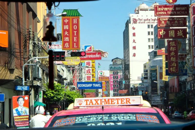 Beware of tourist scams