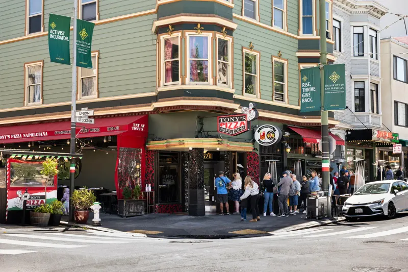 Have Dinner in North Beach (Try Tony’s Pizza Napoletana)