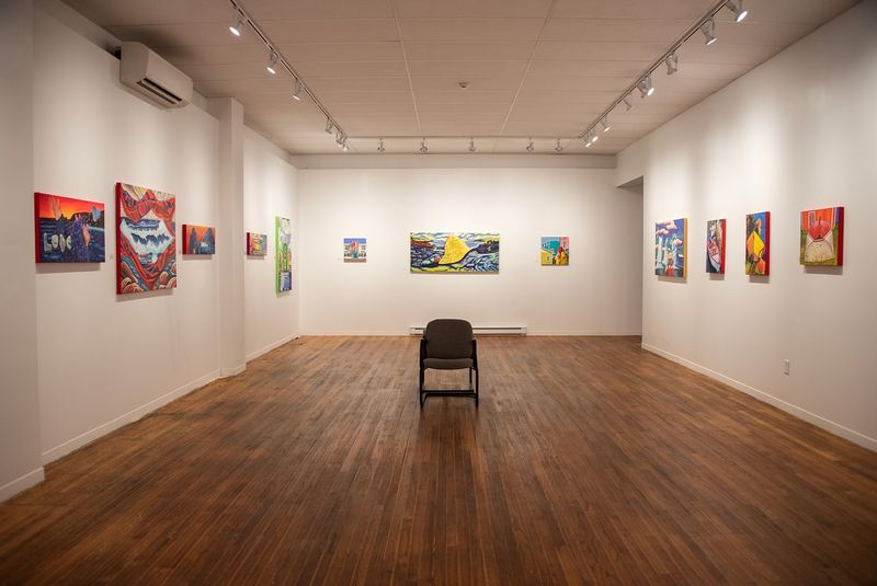 Discover Local Art Galleries and Shops