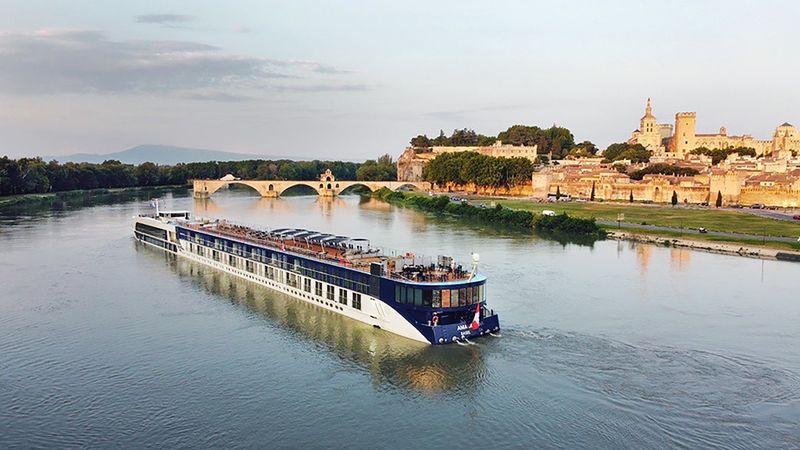 Take a Rhône river cruise