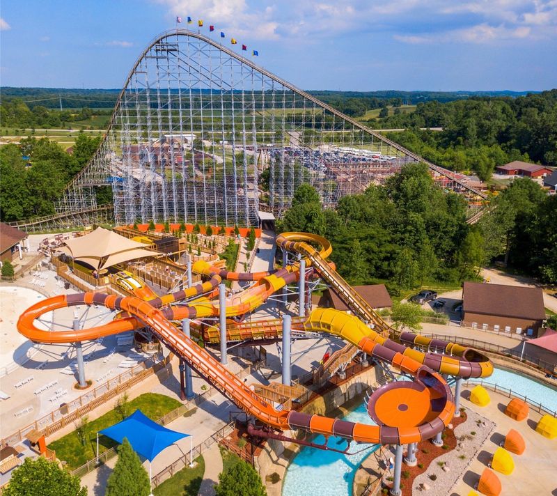 Splashin’ Safari – Santa Claus, Indiana