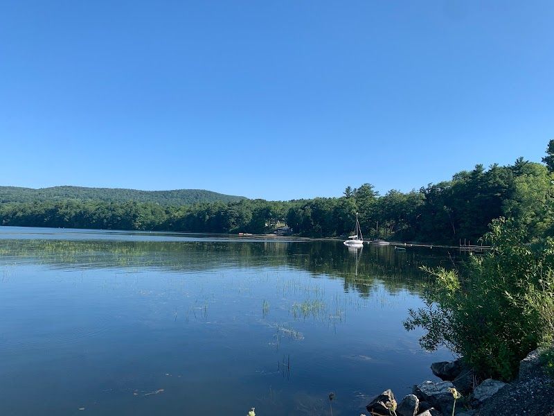 Visit the Stockbridge Bowl for Kayaking or Paddleboarding