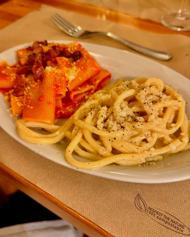 Eat pasta in the Jewish Ghetto