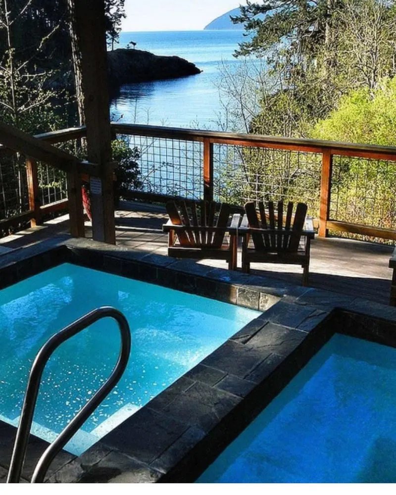 Doe Bay Hot Springs