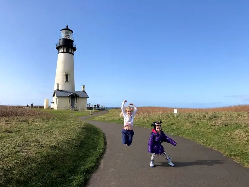 Yaquina Bay Lighthouse