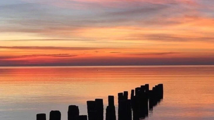 The 16 Prettiest Connecticut Beaches to Visit This Summer