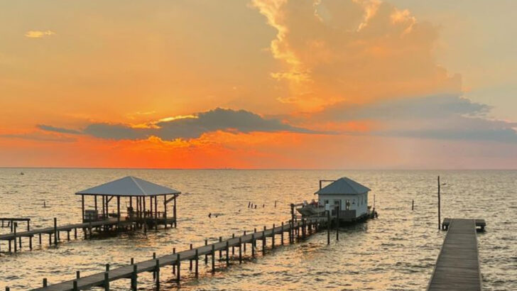 The Alabama Beach Town That’s a Summer Favorite for Families Who Like It Quiet
