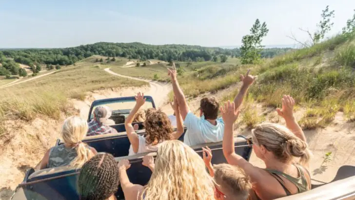 This Hidden Gem in the Midwest Is Like a Family Vacation from the ’80s (in the Best Way)