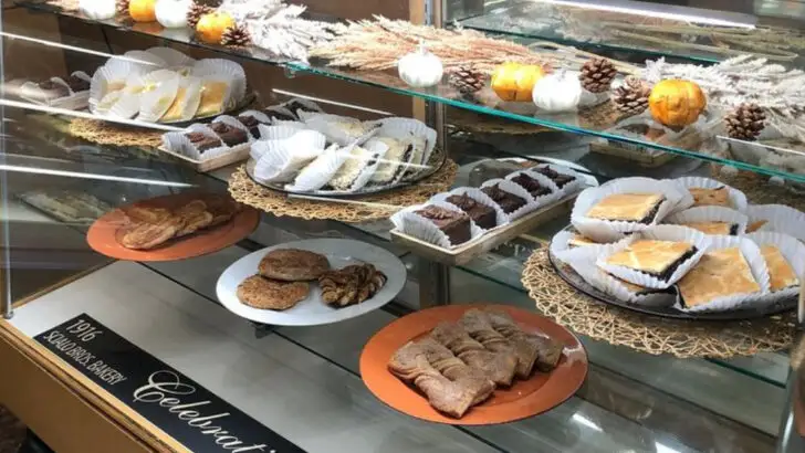 10 Bakeries in Providence, Rhode Island Where Pastries Sell Out Fast