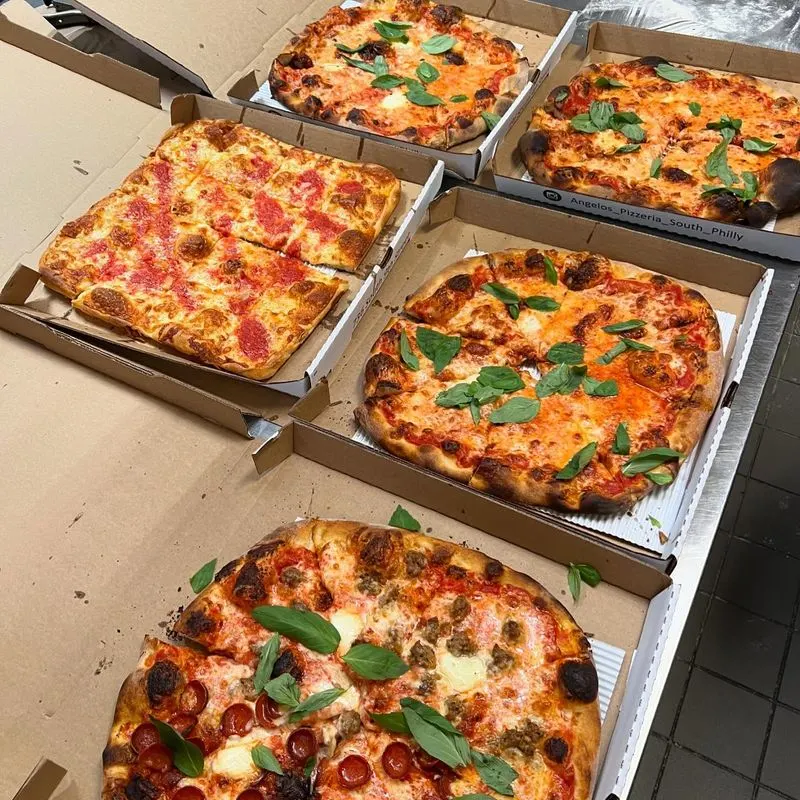 Angelo’s Pizzeria