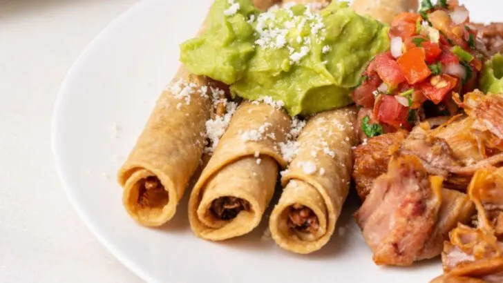 10 San Diego taco shops locals always choose over the chains