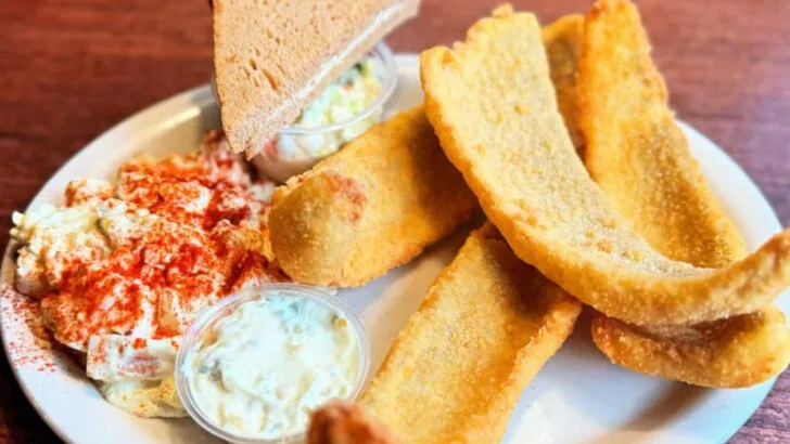 10 Wisconsin Friday Fish Fry Spots Still Packed Every Week