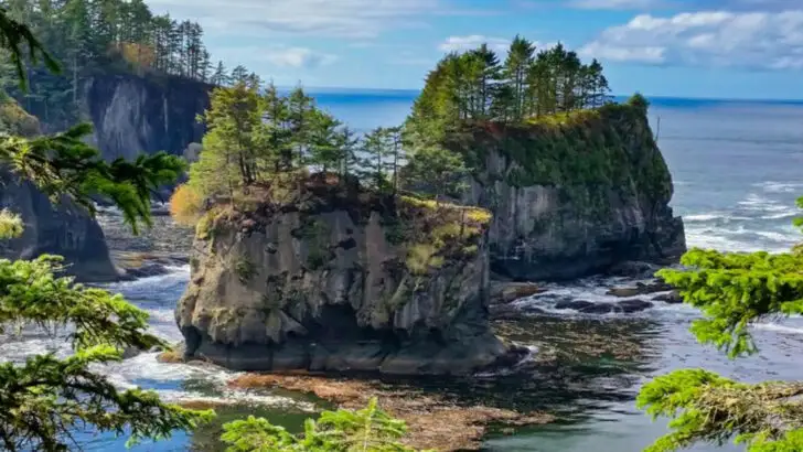 10 Top spots on the Washington coast that showcase its natural beauty