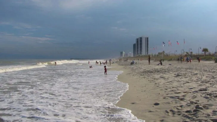 13 most dangerous beaches in America